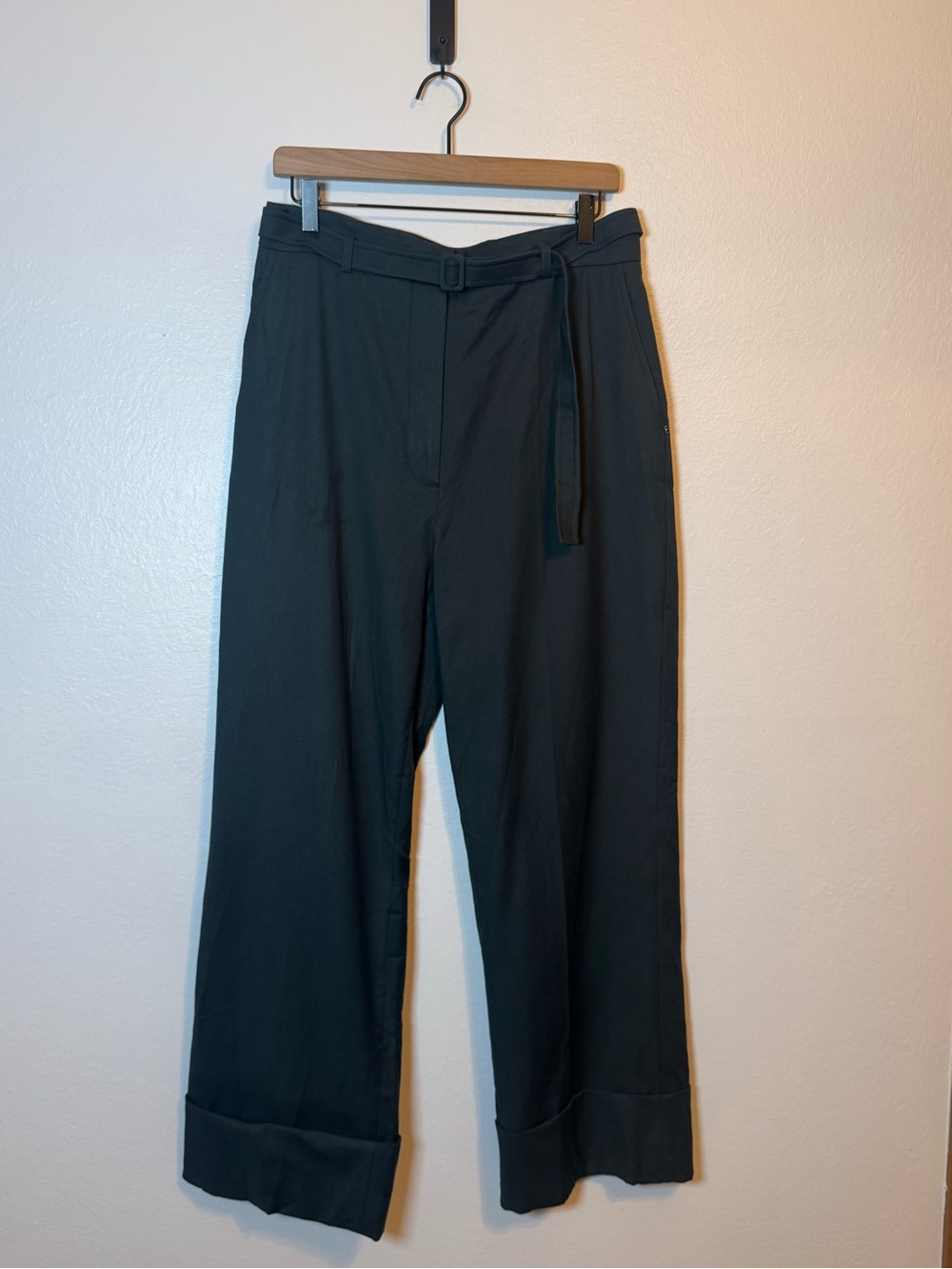 Sportmax Code Belted Wool Blend Cuffed Pants Green‎